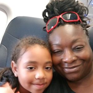 Meet your Posher, Christy